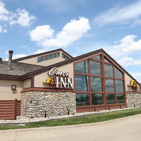 C\'Mon Inn & Suites Fargo
