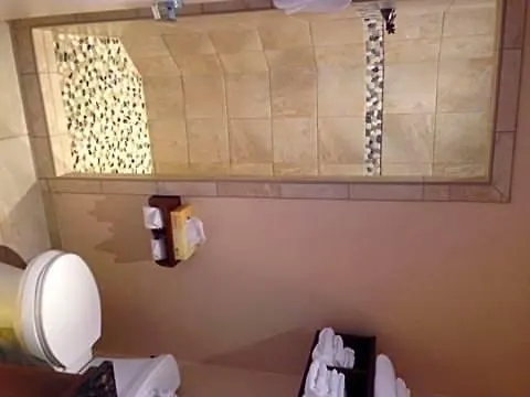 Hotel C'mon & 2*